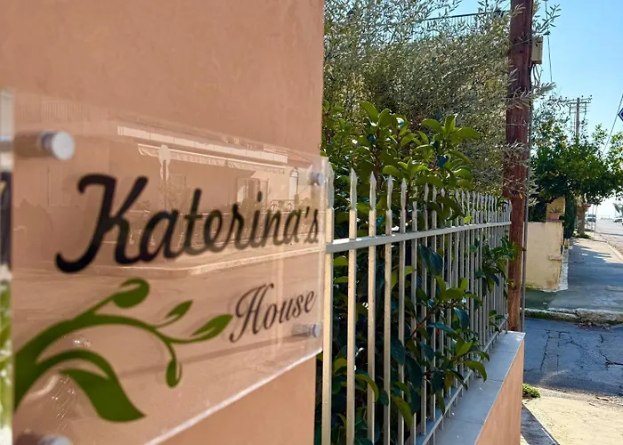 Dom wakacyjny Katerinas House Faraí