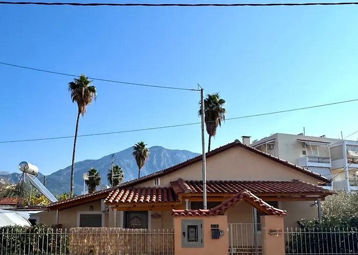 Katerinas House بيت للعطل *